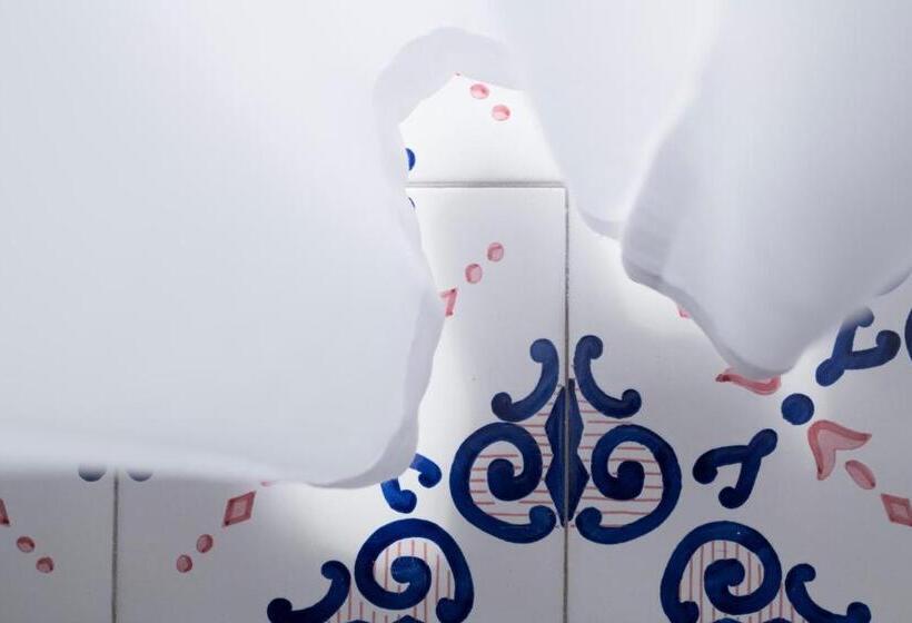 オーシャンビュージュニアスイート, Diecisedici