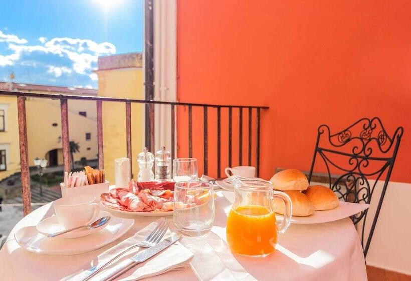 スイート（家族用）, Diecisedici