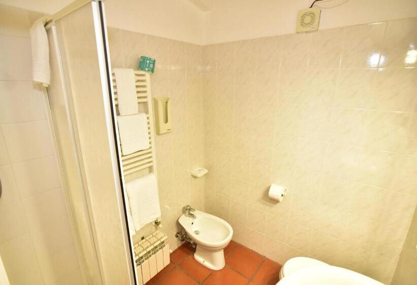 غرفة ديلوكس, Rifugio Le Chevalier