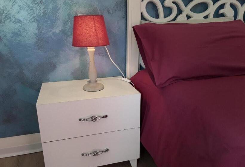 غرفة كلاسيكية مطلّة علي البحر, Terrazza Sul Mare