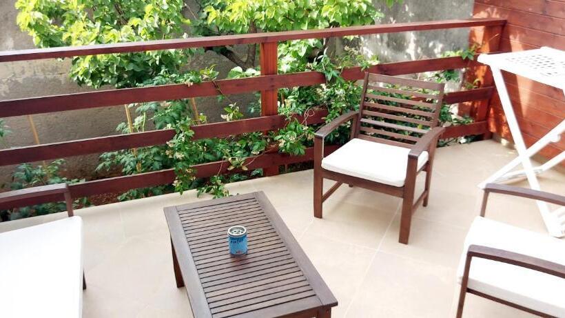 חדר משפחתי, Villa Ginevra