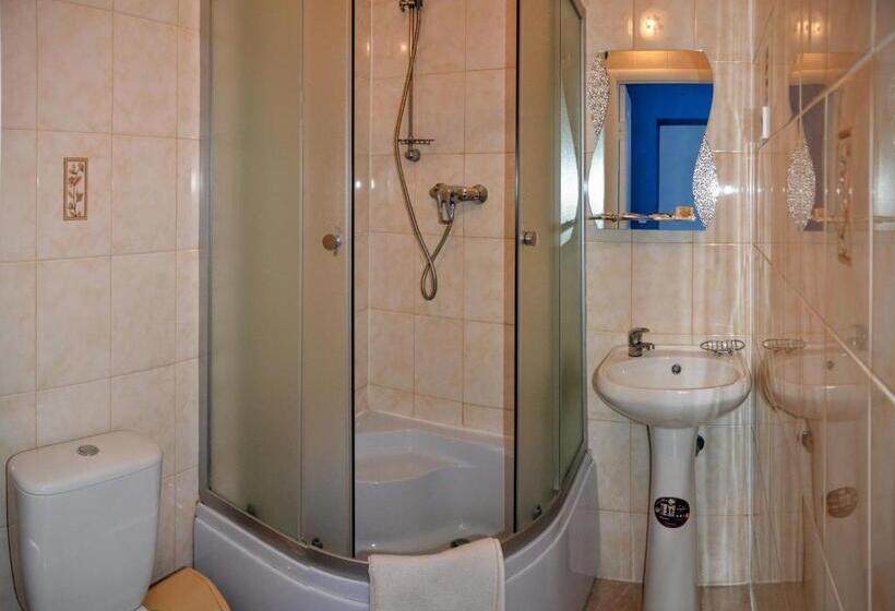 اتاق استاندارد سه نفره, Orange