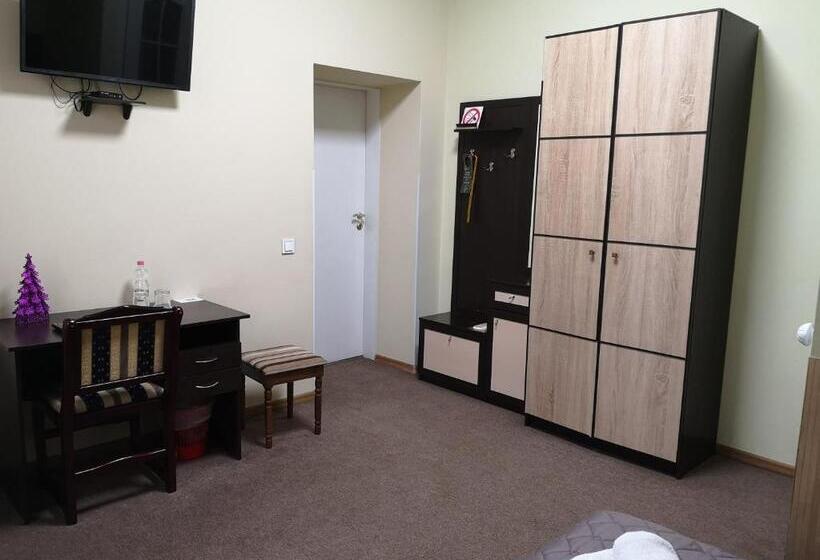 اتاق استاندارد, Orange