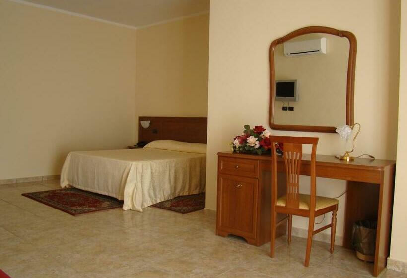 غرفة قياسية, Ristorante111