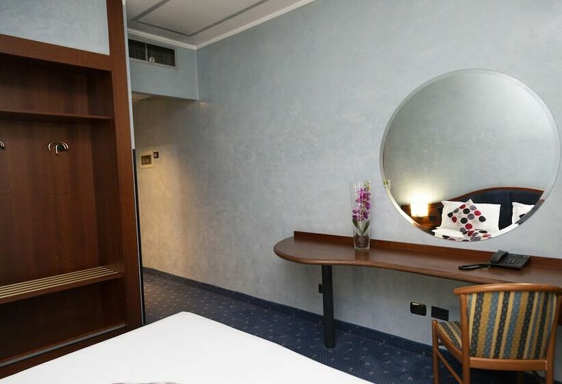 חדר סטנדרט, Ih Hotels Milano Blu Visconti
