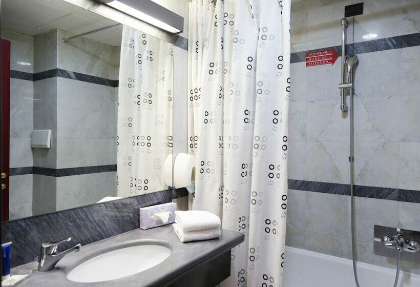 Номер Стандарт, Ih Hotels Milano Blu Visconti