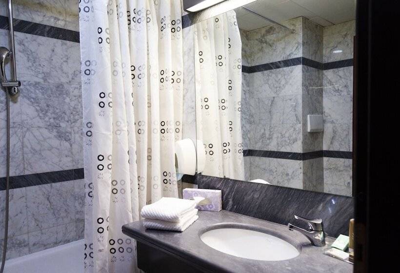 Номер Стандарт, Ih Hotels Milano Blu Visconti