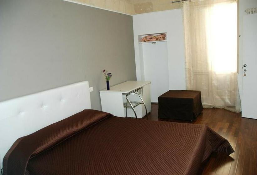 غرفة قياسية رباعية مطلة على الحديقة, B&b Antico Castello