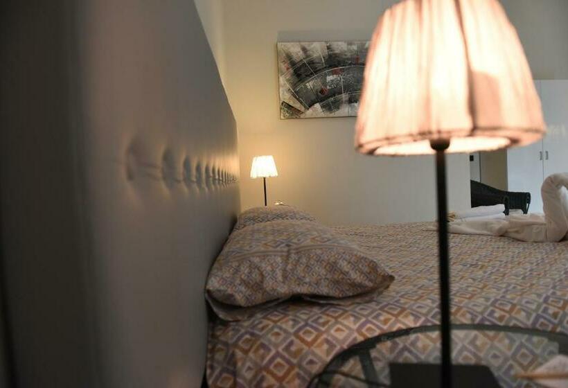 آپارتمان سوپریور 1 خوابه, B&b La Dimora Di Iside