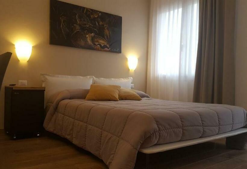 اتاق استاندارد با بالکن, Casa Mafalda