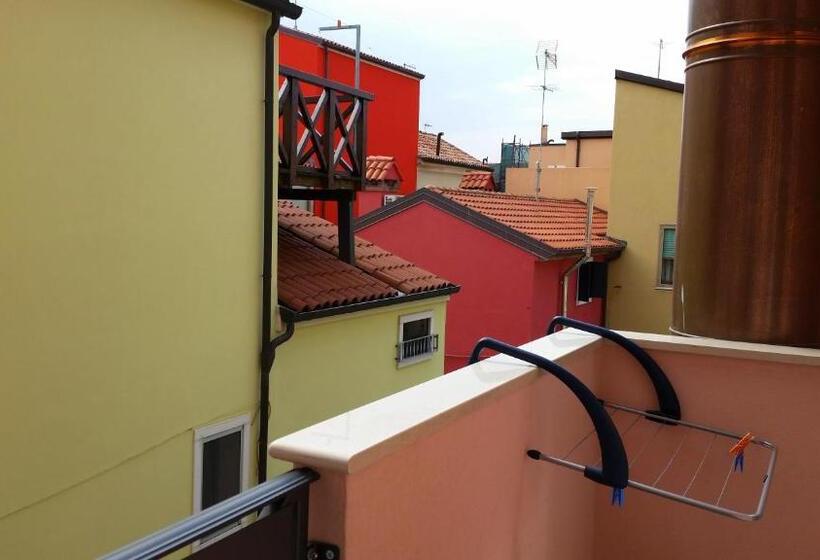 اتاق استاندارد با بالکن, Casa Mafalda