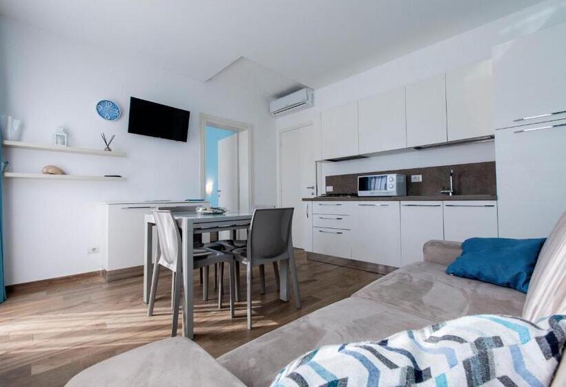 آپارتمان 1 خوابه با بالکن, Casa Mafalda