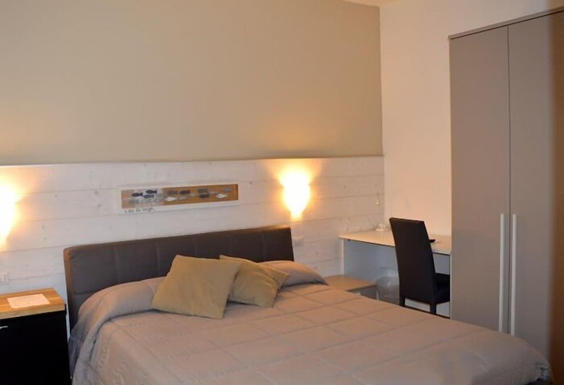 اتاق استاندارد با بالکن, Casa Mafalda