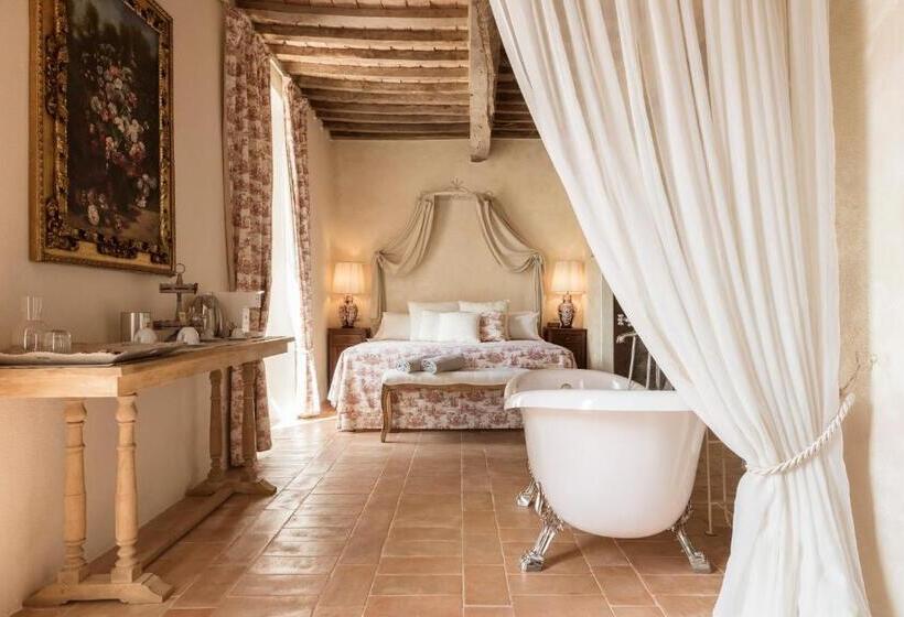 וילה עם חדר שינה אחד ובריכת שחיה, Dimora Santa Margherita   Relais Di Charme