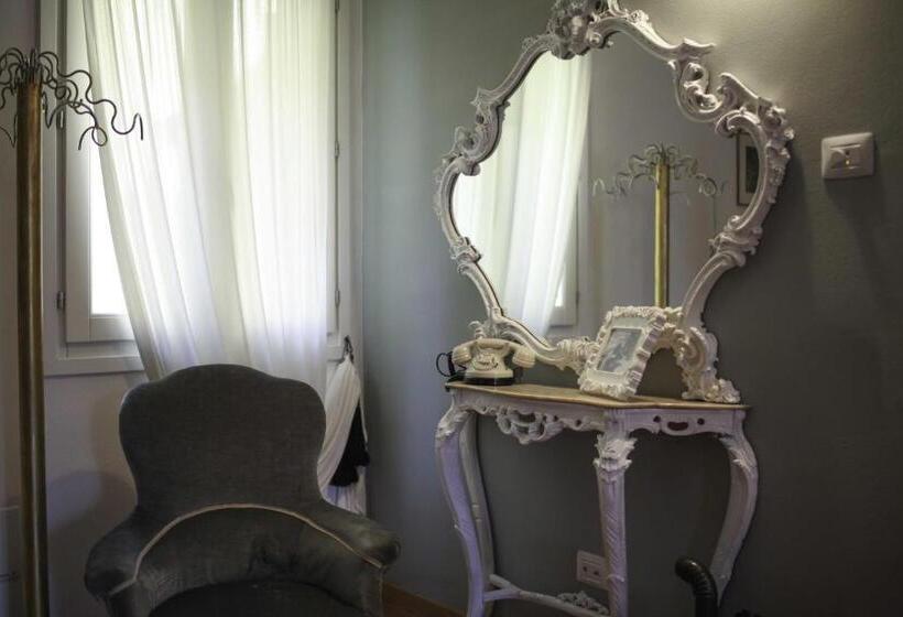 Suite, Il Fonticolo Room&breakfast