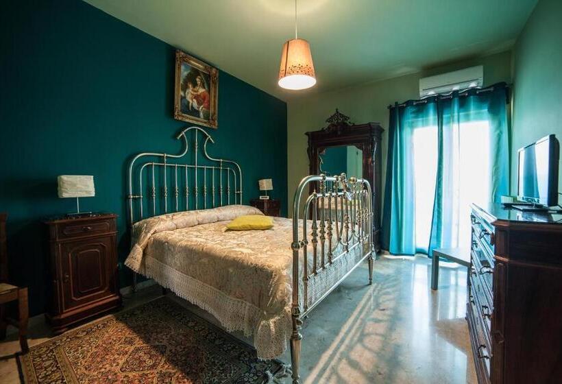 חדר דלוקס עם מרפסת, B&b La Dimora Di Samu