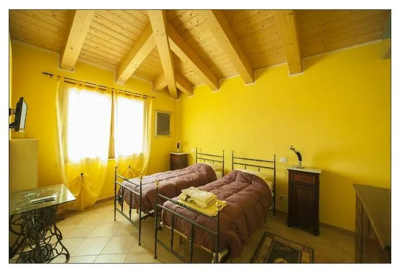 اتاق استاندارد با چشمانداز باغ, Bed & Breakfast Montesterlino