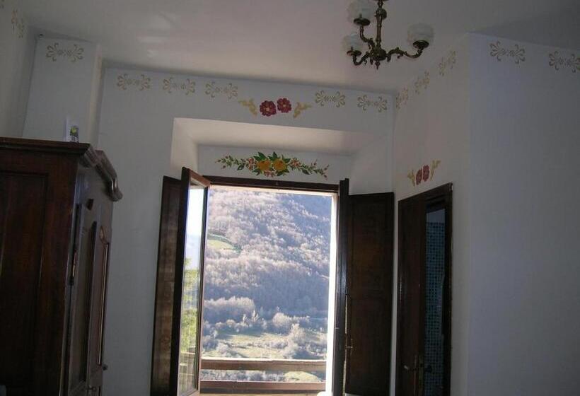 스탠다드 룸 산 전망, Genziana B&b By Vm