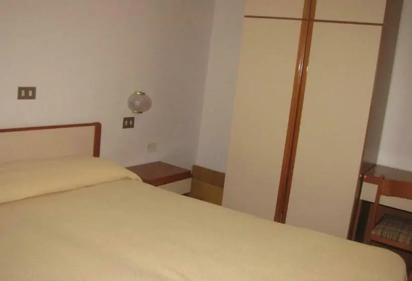 اتاق استاندارد, Albergo La Primula