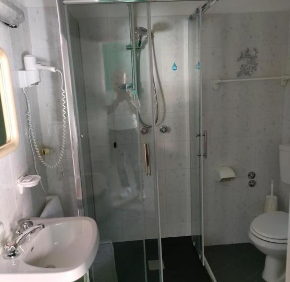 スタンダードトリプルルーム, Albergo La Primula