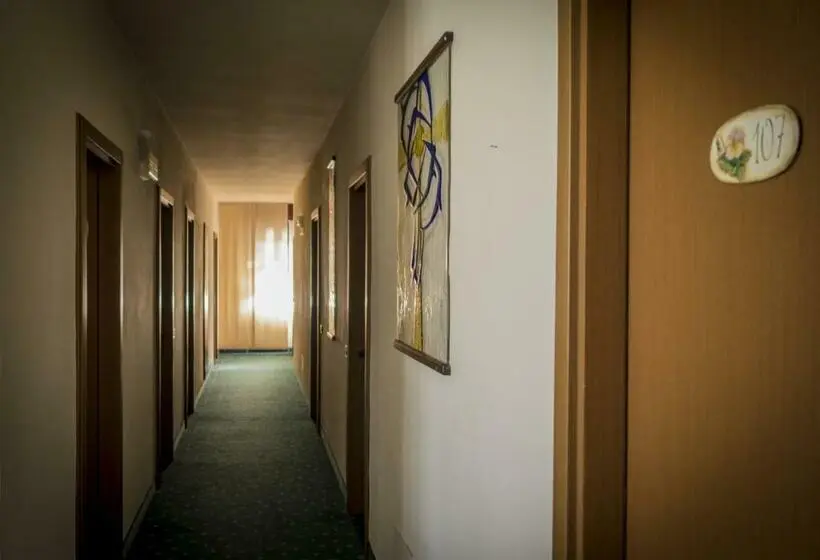 マウンテンビュースタンダードルーム, Albergo La Romanella