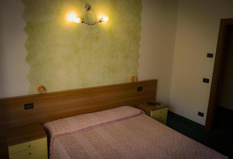 חדר סטנדרט יחיד, Albergo La Romanella