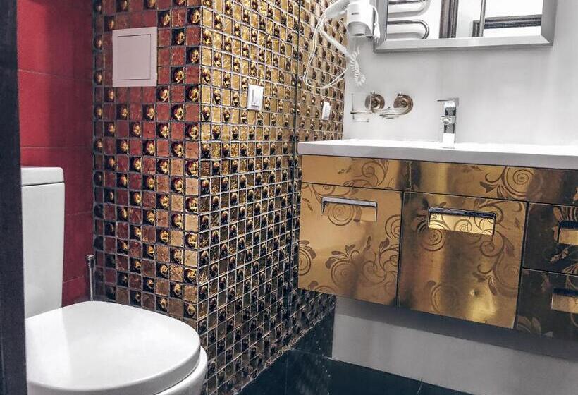 اتاق استاندارد, Baltazaras