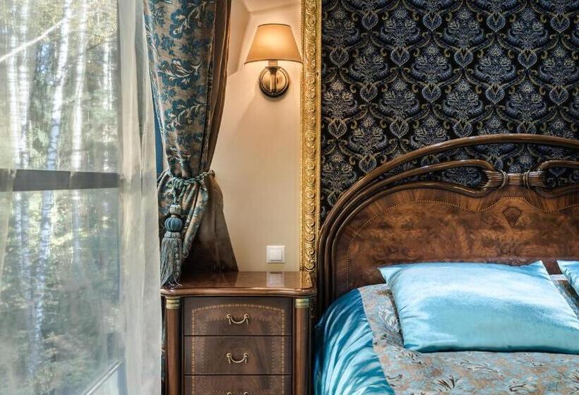 اتاق استاندارد با چشم‌انداز باغ, Baltazaras