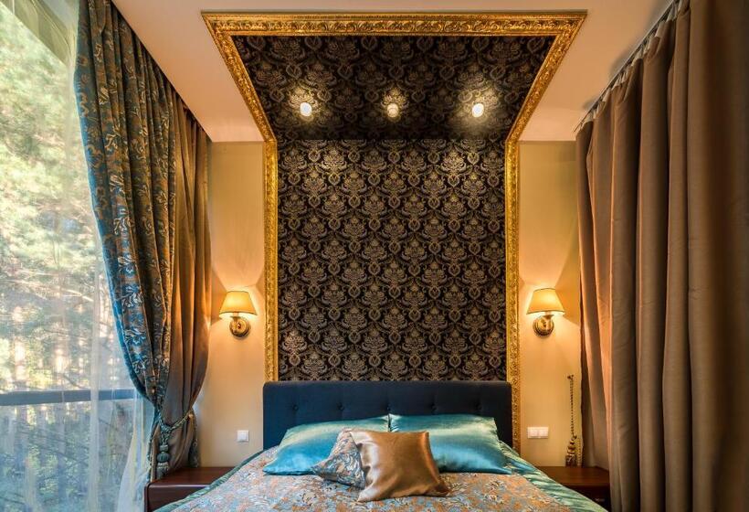 اتاق استاندارد با چشم‌انداز باغ, Baltazaras