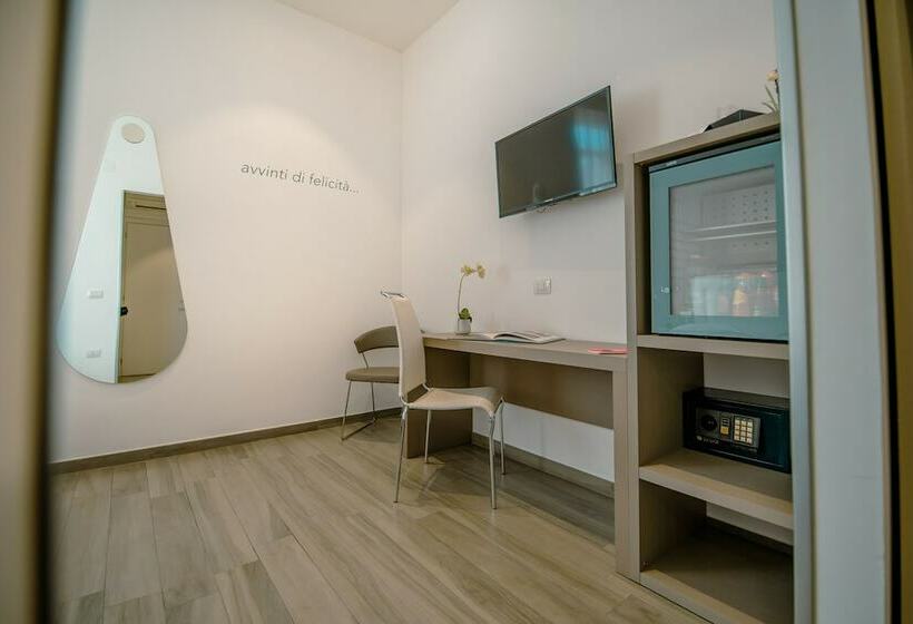 اتاق استاندارد, Bruman Salerno