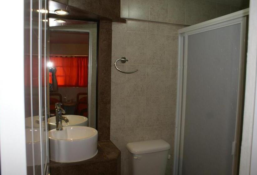 Номер Стандарт 2 Двуспальные Кровати, Del Angel