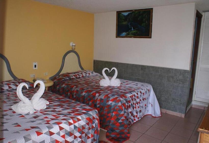 Номер Стандарт 2 Двуспальные Кровати, Del Angel