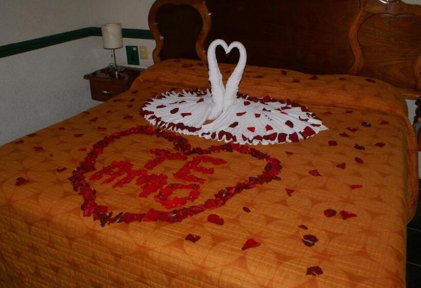 Стандартный Номер Кровать Кинг, Del Angel