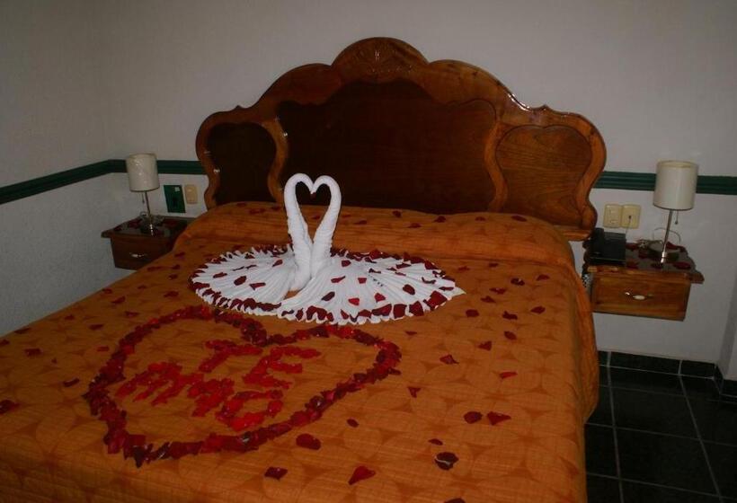 Стандартный Номер Кровать Кинг, Del Angel