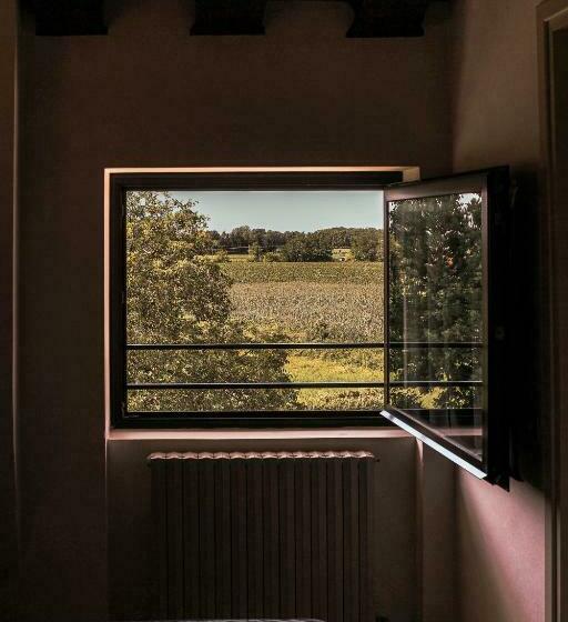 스탠다드 룸, Liberty