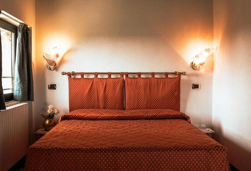 스탠다드 룸, Liberty