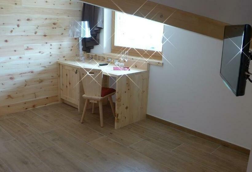 Номер Стандарт, Passo Sella Dolomiti Mountain Resort