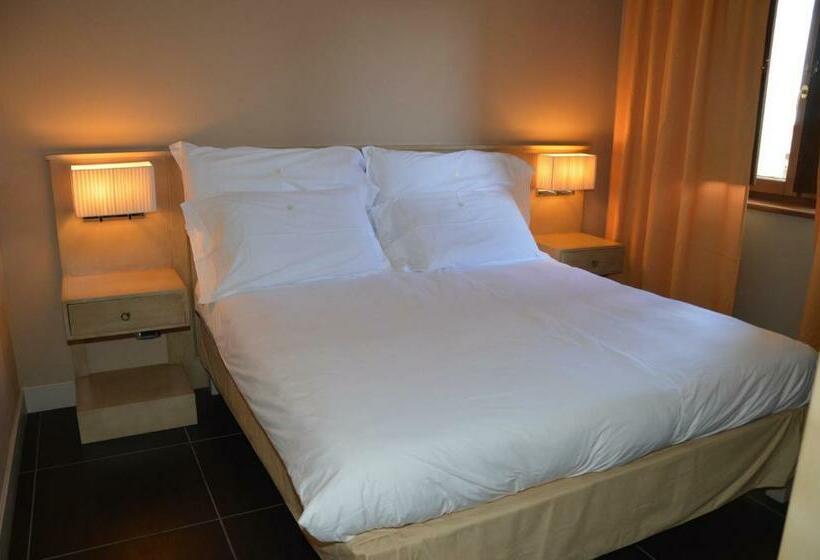 غرفة ديلوكس, Roccamonfina Palace