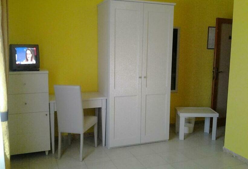 חדר סטנדרט, Su Giudeu