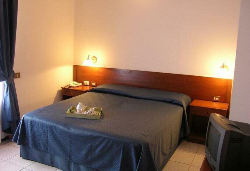 חדר סטנדרט, Su Giudeu