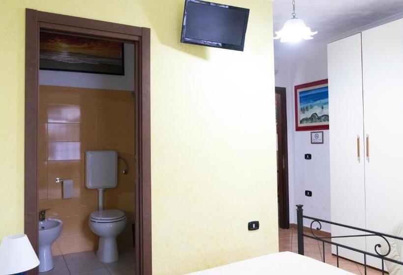 Номер Стандарт Трехместный, Il Normanno B&b