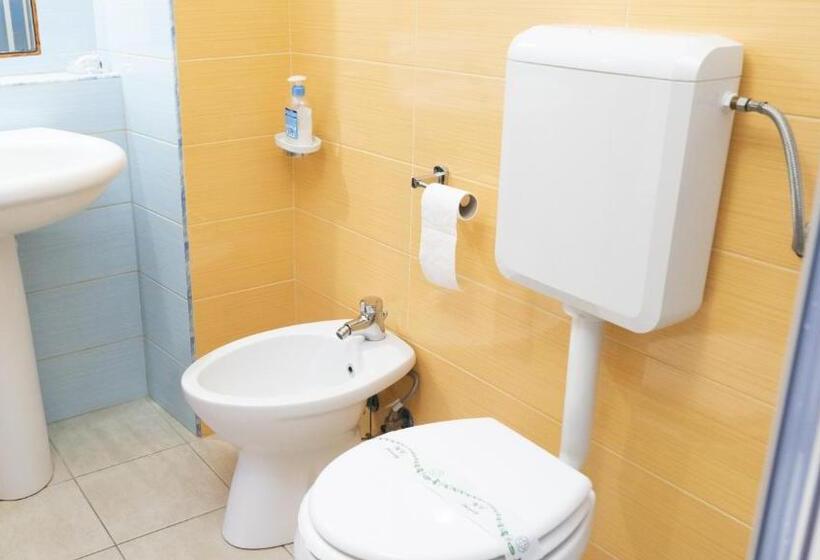 Номер Стандарт Трехместный, Il Normanno B&b