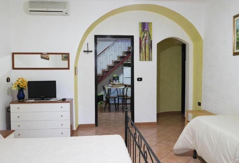Номер Стандарт Трехместный, Il Normanno B&b