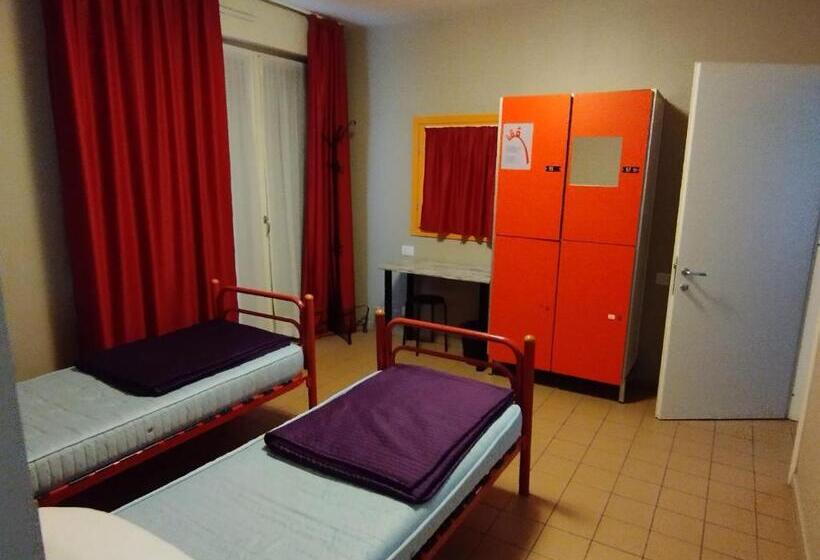 Номер Стандарт, Ostello Torino