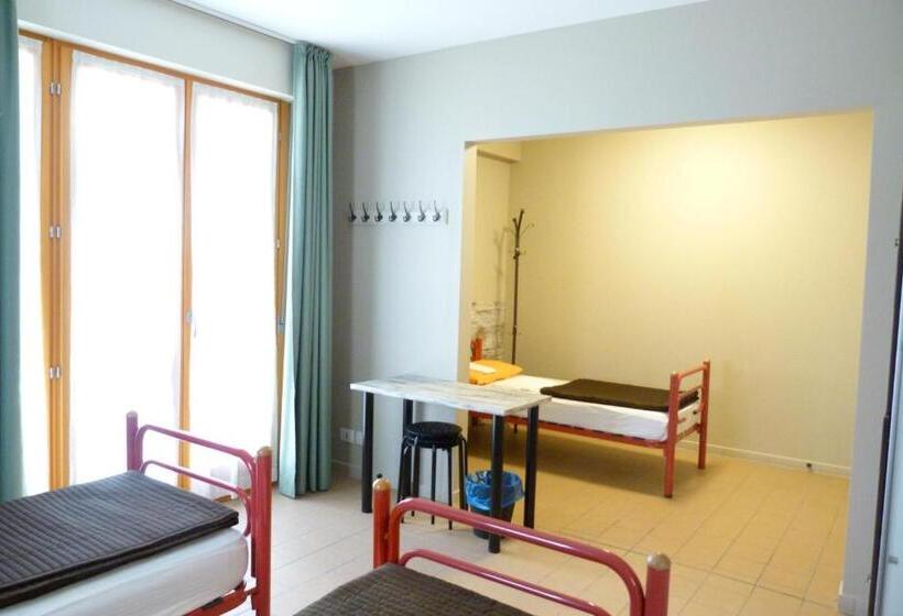 Номер Стандарт Трехместный, Ostello Torino