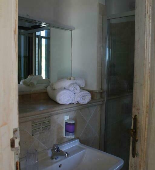 غرفة قياسية ثلاثية, Villa Cri Cri B&b Di Charme