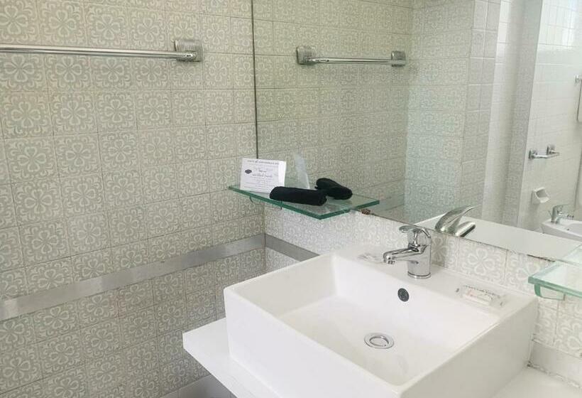 اتاق استاندارد, B&b 52cento