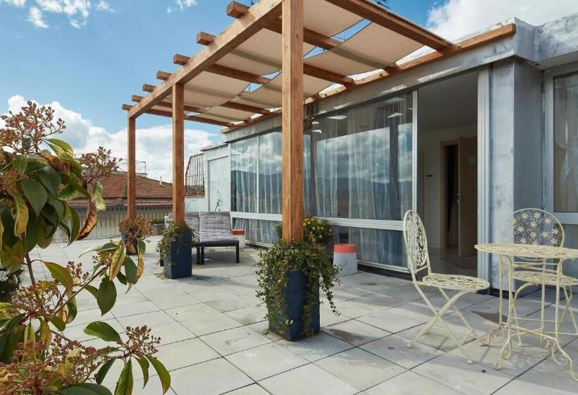 اتاق استاندارد با وان آب گرم, B&b 52cento