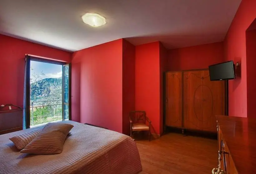 スタンダードルーム, B&b Al Colle