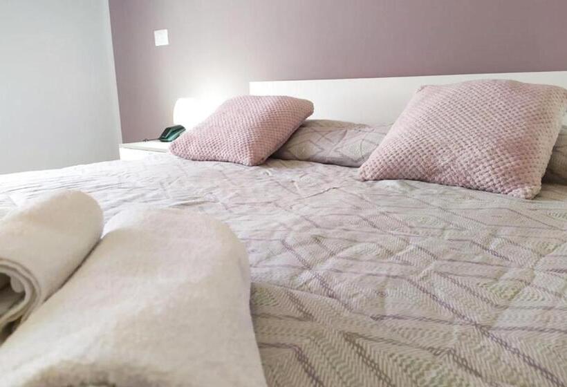 חדר משפחתי, B&b Civico 115